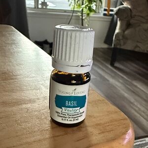 Young Living Basil Pure Essential Oil 0.17 fl oz (5ml)